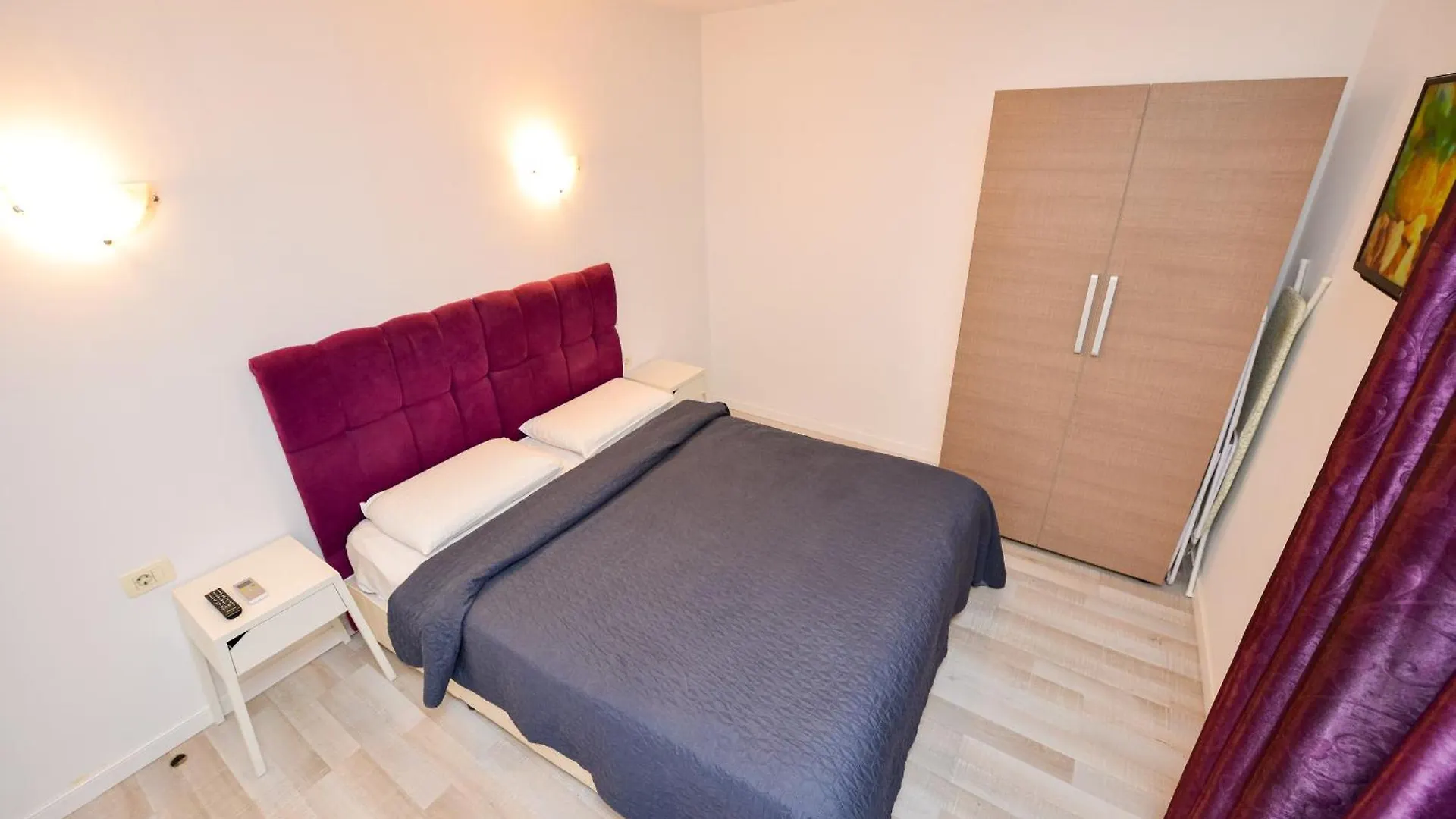 Ideal Accommodation Old Town ブカレスト 0*,  ルーマニア
